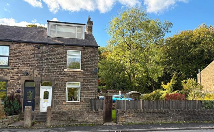 2 Bedroom Semi Detached House For Sale In Buxton Road, Furness Vale, SK23
