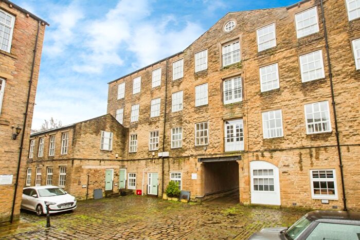 2 Bedroom Flat For Sale In Wharf Street, Sowerby Bridge, HX6
