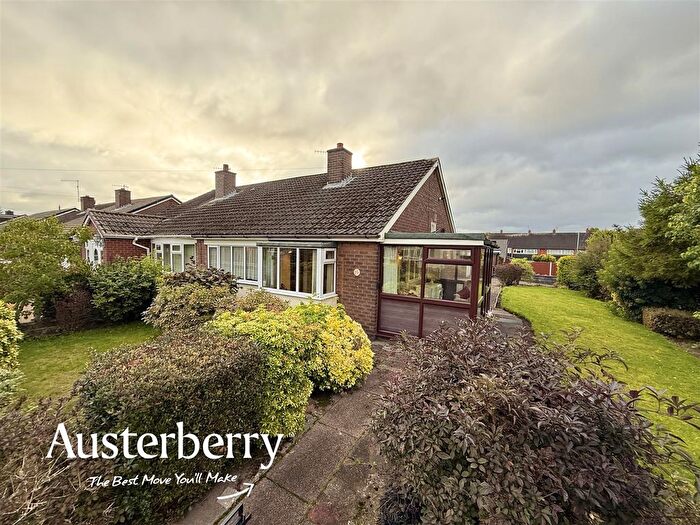 2 Bedroom Semi-Detached Bungalow For Sale In Carpenter Road, Longton, Stoke-On-Trent, ST3