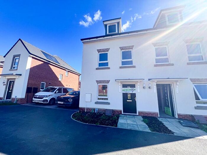 4 Bedroom Town House To Rent In Goldsborough Road, Gilesgate, Durham, DH1