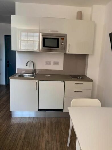 Studio To Rent In Moorfield Apartments, Liverpool, L2