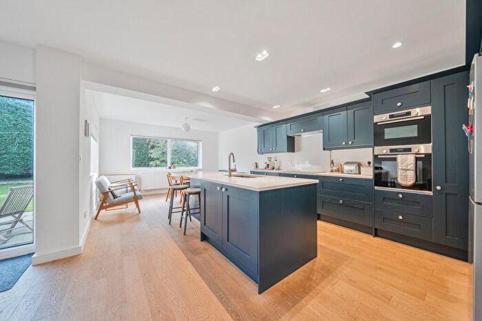 4 Bedroom Detached House For Sale In Rosemount Drive, Bromley, BR1