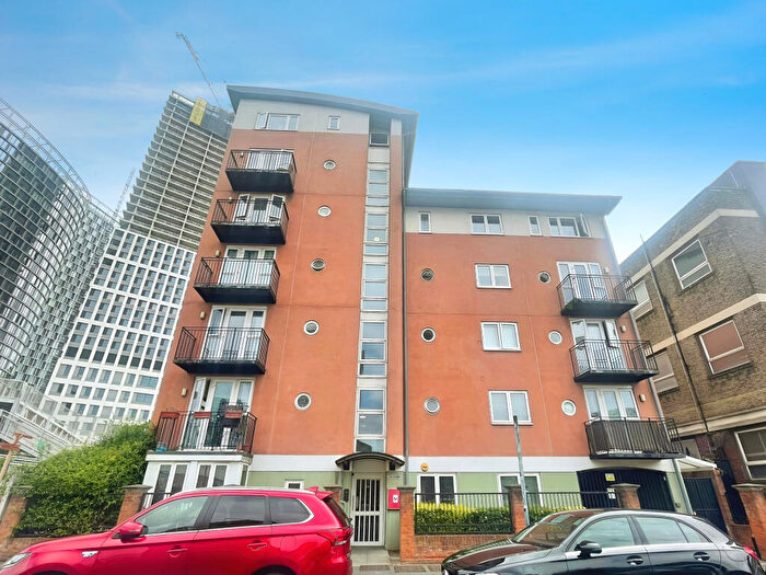 2 Bedroom Flat To Rent In Adrian House, Jupp Road, E15