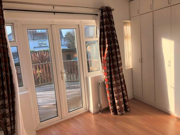 Studio To Rent In Langland Crescent, Stanmore, Middlesex, HA7