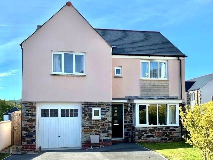 4 Bedroom Detached House To Rent In Furze Vale, St. Austell, PL25