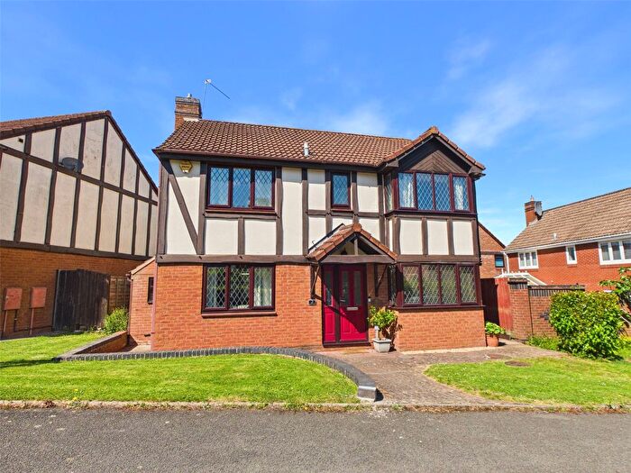 4 Bedroom Detached House For Sale In Snowberry Avenue, Home Meadow, Worcester, Worcestershire, WR4
