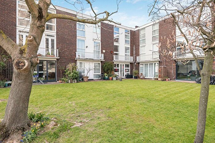 3 Bedroom Terraced House For Sale In Fellows Road, Belsize Park, NW3