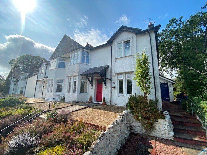 2 Bedroom Flat To Rent In Clober Road, Milngavie, Glasgow, G62