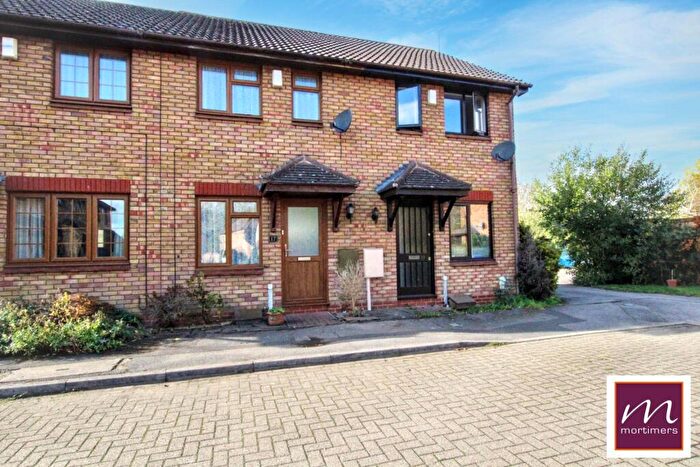 2 Bedroom Terraced House For Sale In Rudds Close, Winslow, MK18