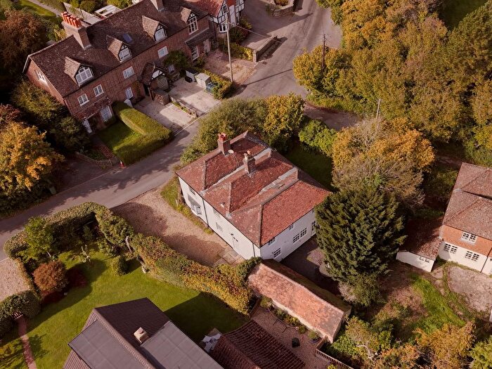 5 Bedroom Detached House For Sale In Broomers Hill Lane, Pulborough, RH20