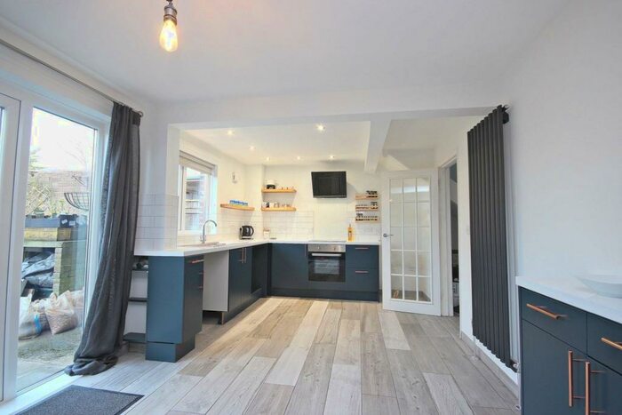 3 Bedroom Terraced House To Rent In Fordham Road, Newton Hall, DH1