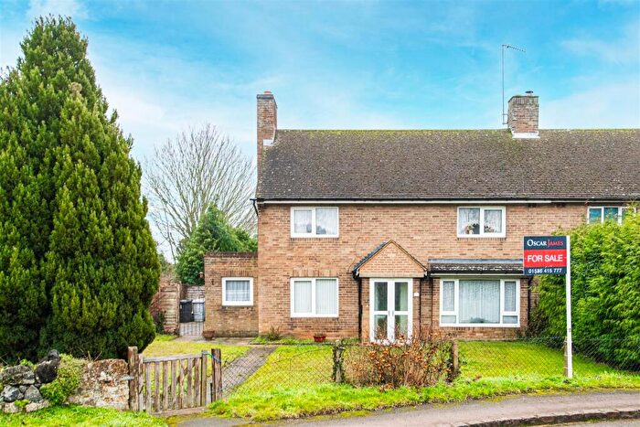 3 Bedroom Semi-Detached House For Sale In Manor Road, Rushton, Kettering, NN14