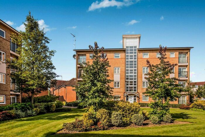 2 Bedroom Apartment To Rent In St. Josephs Green, Welwyn Garden City, AL7