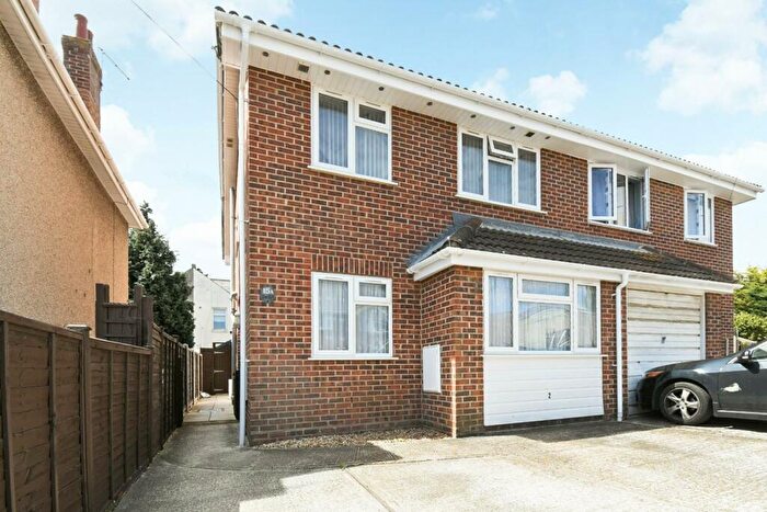 2 Bedroom Maisonette To Rent In Dorset Road, Bognor Regis, PO21