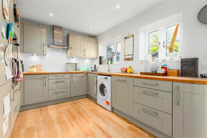 3 Bedroom Cottage To Rent In Serles Farm Cottages, Fencott, Kidlington, OX5