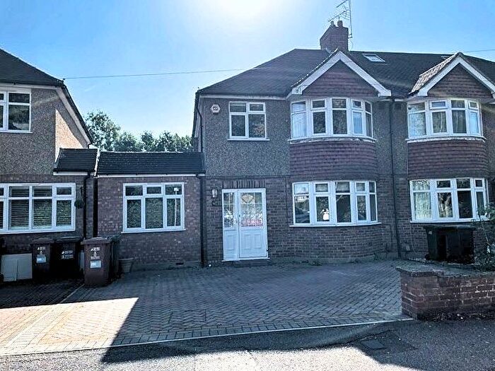 4 Bedroom Semi-Detached House To Rent In Winton Drive, Croxley Green, Hertfordshire, WD3
