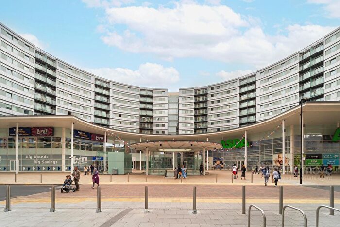 1 Bedroom Flat To Rent In Prince Regent Road, Hounslow, TW3