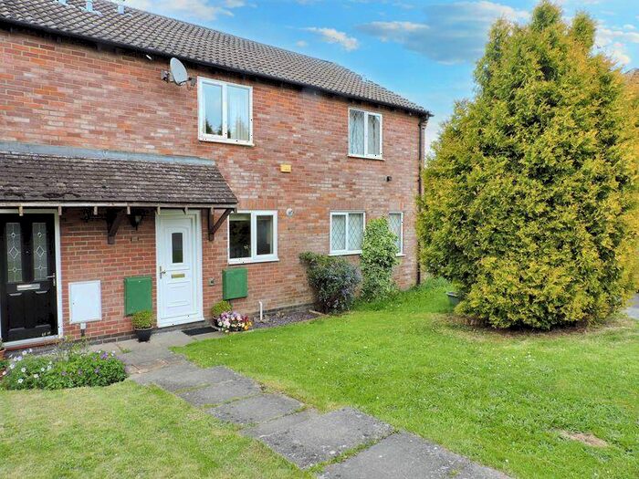 2 Bedroom Semi-Detached House To Rent In Blackberry Walk, Lychpit, RG24