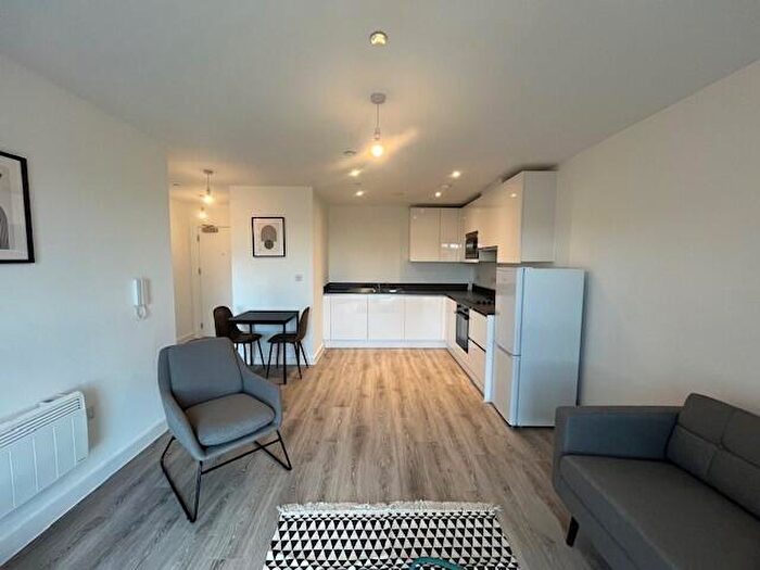 1 Bedroom Apartment To Rent In Fox House, Derby, DE1