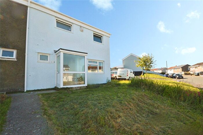 3 Bedroom End Of Terrace House For Sale In Kings Tamerton Road, Plymouth, Devon, PL5