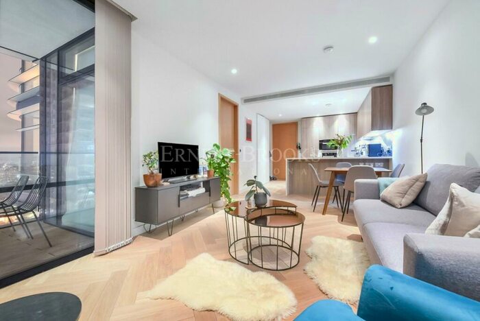 1 Bedroom Apartment To Rent In Principal Tower, Worship Lane, Shoreditch, EC2A