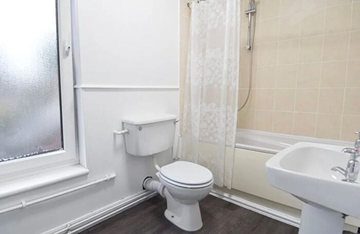 2 Bedroom Property To Rent In Alvechurch Road, Birmingham, B31