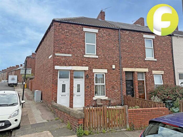 2 Bedroom Flat For Sale In Victoria Crescent, North Shields, NE29