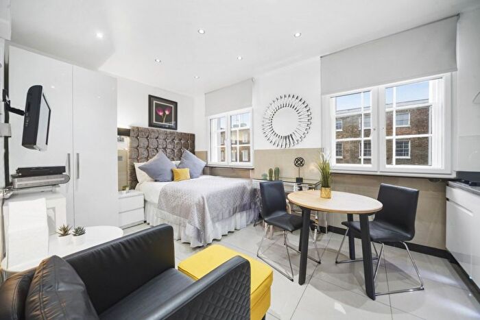 Studio To Rent In Gloucester Place, London, NW1