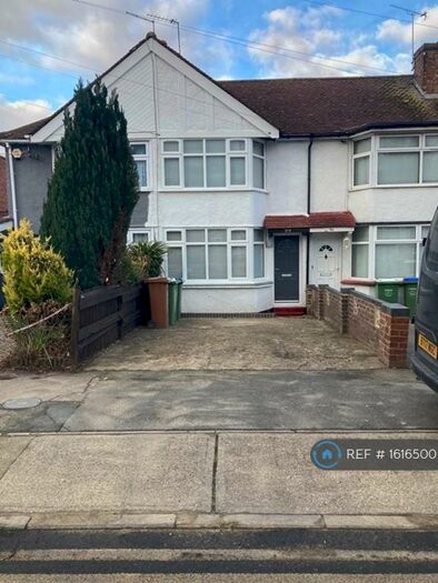 3 Bedroom Terraced House To Rent In Parkside Avenue, Bexleyheath, DA7