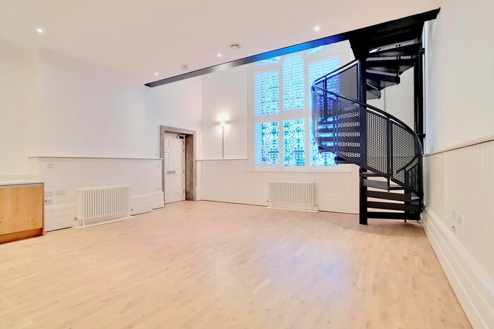 1 Bedroom Flat To Rent In Arsenal Way, London, SE18