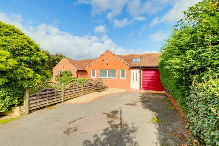 4 Bedroom Detached Bungalow To Rent In Old Tollerton Road, Gamston, Nottinghamshire, NG2