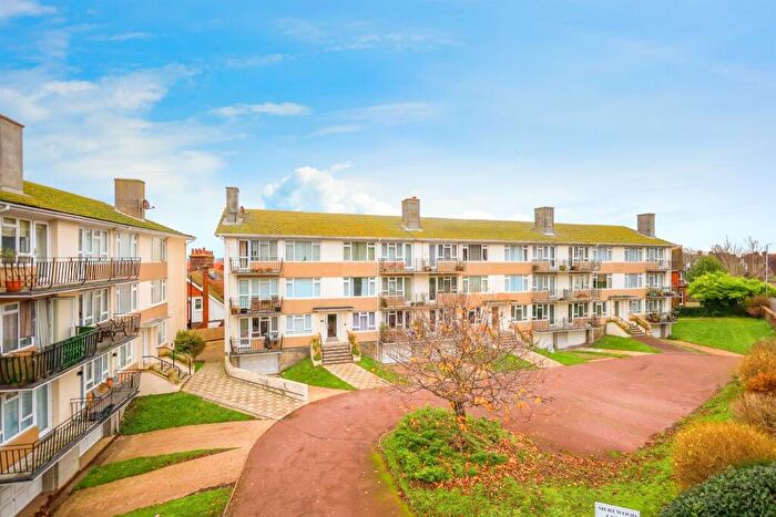 2 Bedroom Flat For Sale In Carew Road, Eastbourne, BN21