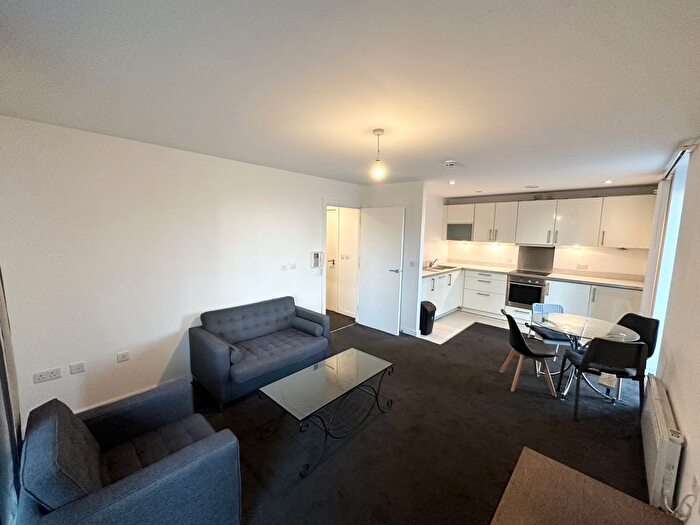 2 Bedroom Flat To Rent In Blackfriars Road, Salford, M3