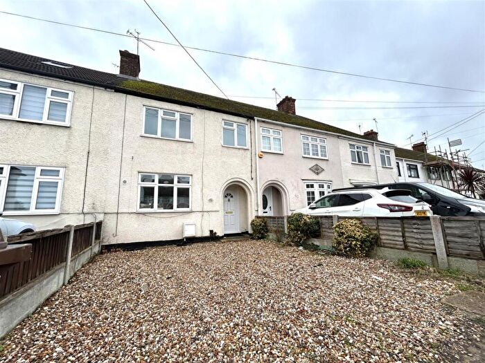 3 Bedroom Terraced House To Rent In Church Road, Benfleet, SS7