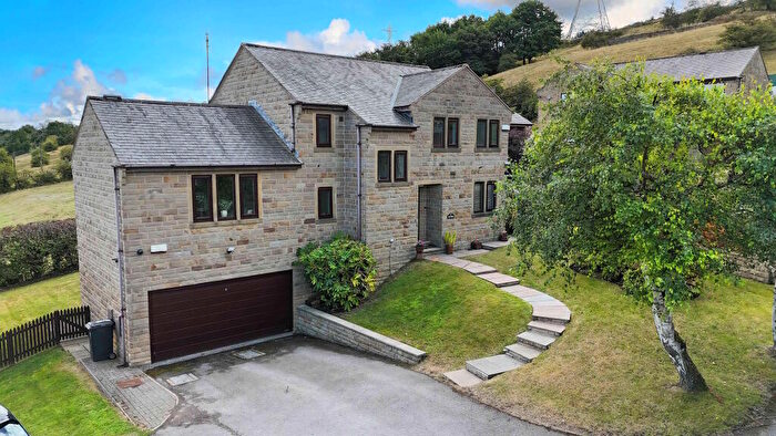 4 Bedroom Detached House For Sale In Shibden Hall Croft, Shibden, HX3