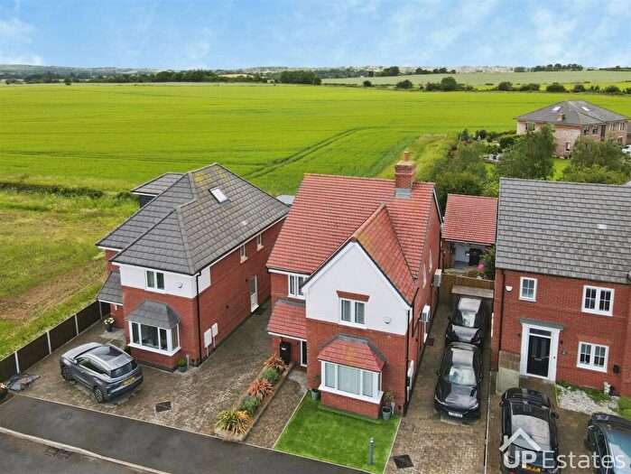 3 Bedroom Detached House For Sale In Warton Mill, Warton, North Warwickshire, B79
