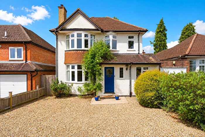4 Bedroom Detached House For Sale In Watford Road, St. Albans, Hertfordshire, AL2