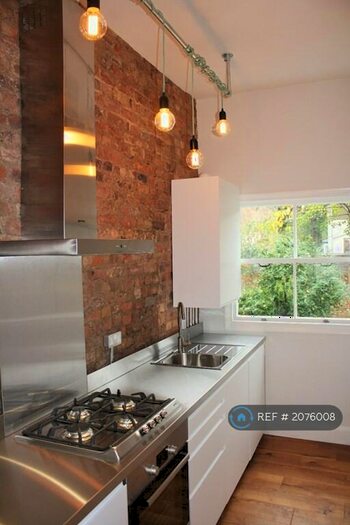 2 Bedroom Flat To Rent In Fonthill Road, London, N4