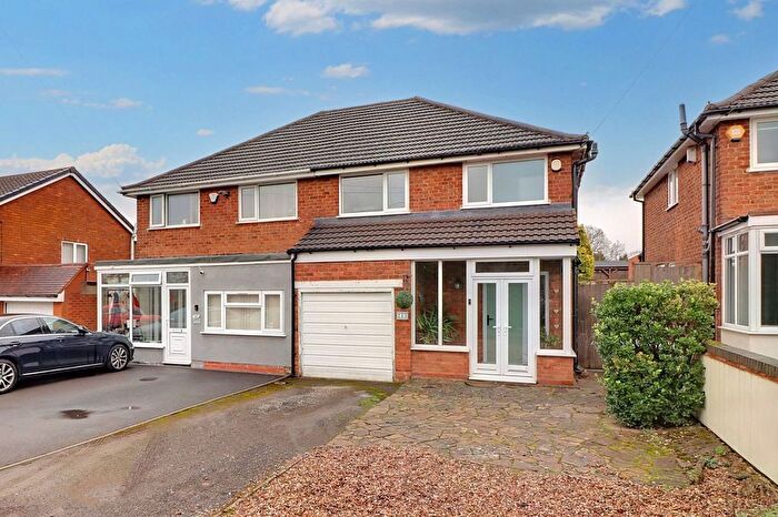 3 Bedroom Semi-Detached House For Sale In Birmingham Road, Shenstone Wood End, Lichfield, WS14