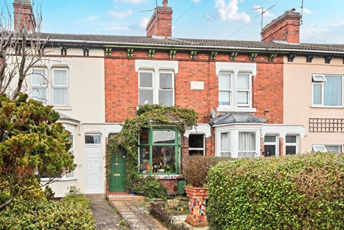 3 Bedroom Terraced House For Sale In Queens Drive West, Peterborough, PE1