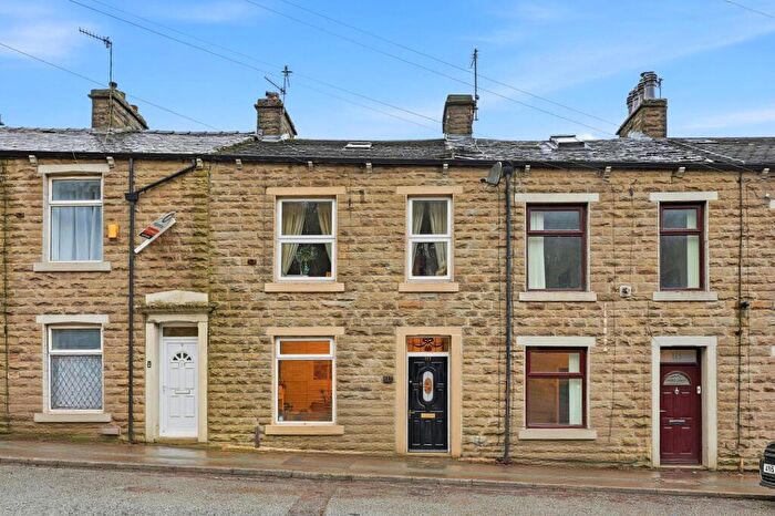 2 Bedroom Terraced House For Sale In Rochdale Road, Bacup, OL13