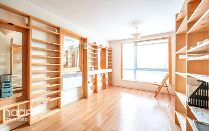 1 Bedroom Flat To Rent In High Street, London, E15