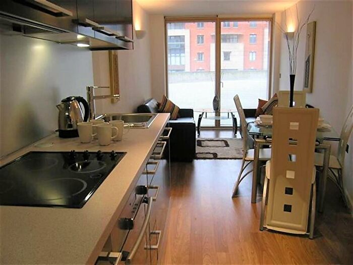 2 Bedroom Flat To Rent In Wellington Quarter West Point, Wellington Street, Leeds, LS1