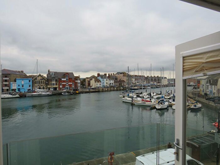 4 Bedroom House To Rent In Cove Row, Weymouth, DT4