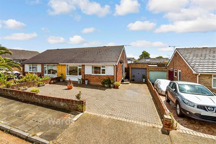 2 Bedroom Semi-Detached Bungalow For Sale In Windermere Avenue, Ramsgate, Kent, CT11