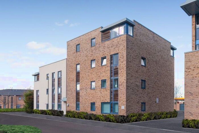 2 Bedroom Flat To Rent In London Road, Bicester, OX26