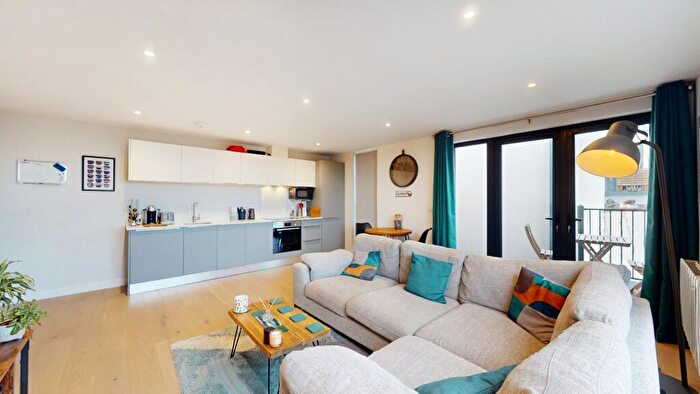 2 Bedroom Flat For Sale In Field End Road, Ruislip, HA4