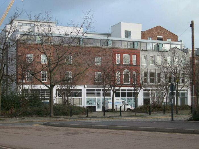 2 Bedroom Apartment To Rent In Argyle Court, Argyle Street, L1