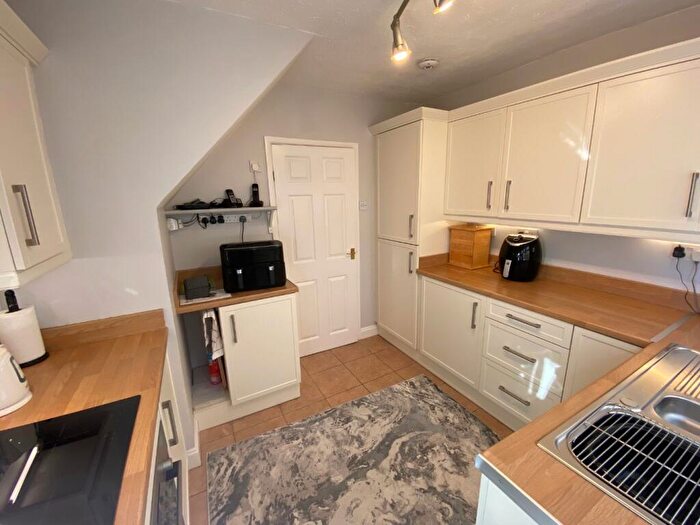 3 Bedroom Bungalow For Sale In Priory Crescent, Roade, Northampton, NN7