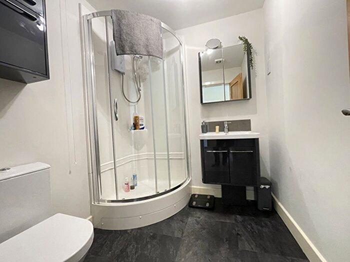 2 Bedroom Flat To Rent In Castle Gate Mews, Mountsorrel, LE12